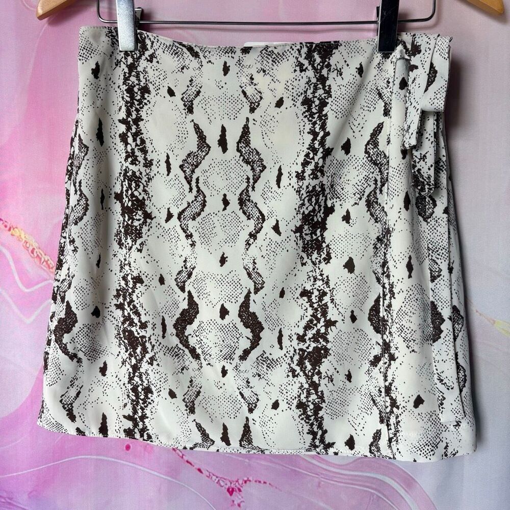 American Threads S Cream Black Snakeskin Print Wrap Mini Skirt Preppy Artsy NWT